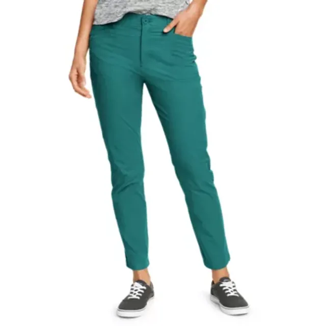 Eddie Bauer Women's Voyager High-Rise Chino Cargo Pants 3 Eddie Bauer Women's Voyager High-Rise Chino Cargo Pants - Image 3