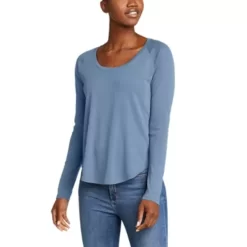 Eddie Bauer Women's Stine's Long-Sleeve Raglan Scoop Neck T-Shirt -Eddie Bauer Shop https3A2F2Feddiebauer.scene7 .com2Fis2Fimage2FEddieBauer2FD0592225 336C1 640x