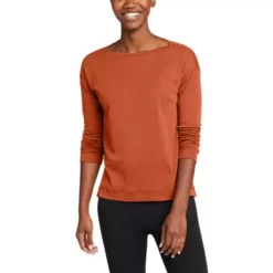 Eddie Bauer Women's Stine's High-Low Hem T-Shirt -Eddie Bauer Shop https3A2F2Feddiebauer.scene7 .com2Fis2Fimage2FEddieBauer2FD0592226 296C1 640x